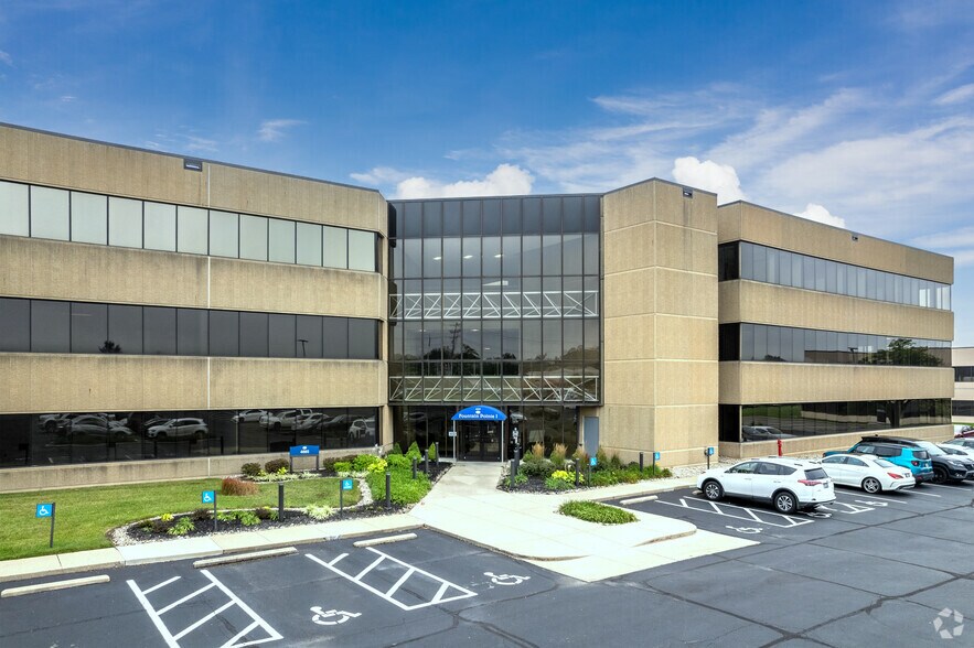More Photos Of 4665 Cornell Rd, Blue Ash Office For Lease