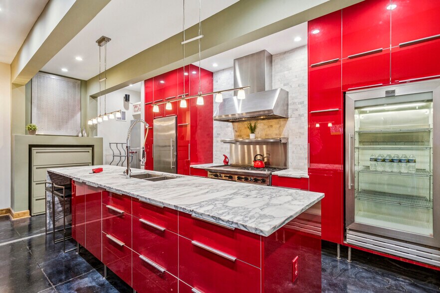 More Photos Of 692 Kirkwood Ave SE, Atlanta Storefront Retail Residential For Sale