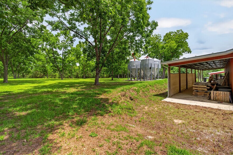 More Photos Of 1280 Highway 173, Graceville Industrial For Sale