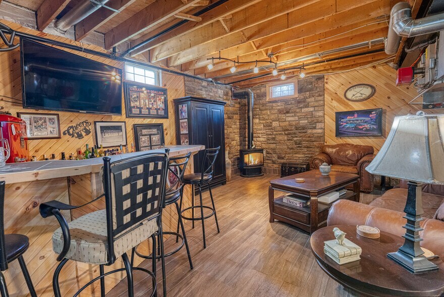 More Photos Of 2990 County Rd 6, Yarker Industrial For Sale