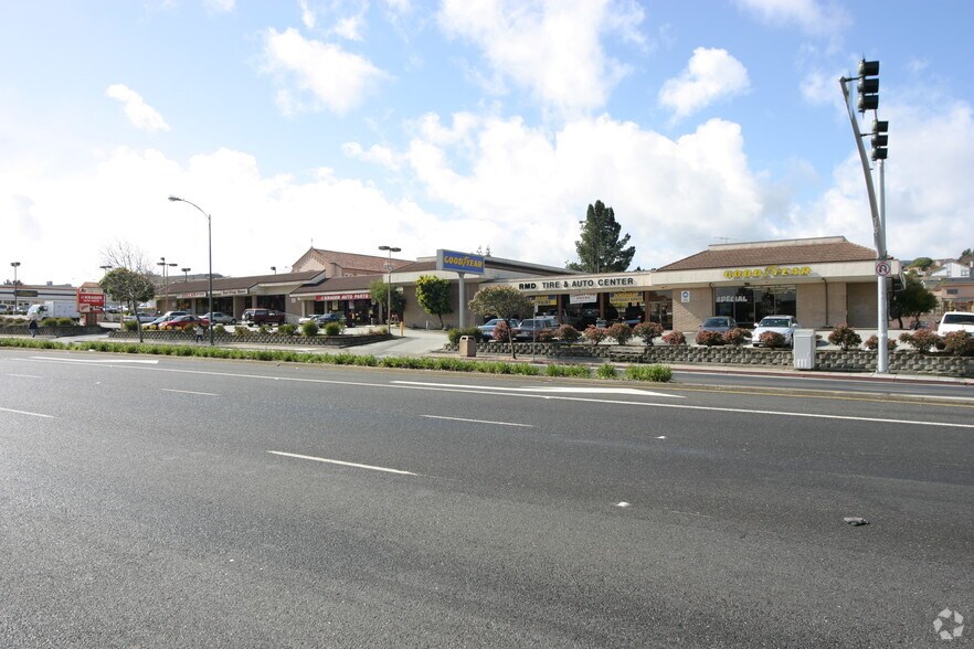 More Photos Of 1111-1135 El Camino Real, Millbrae Storefront For Lease