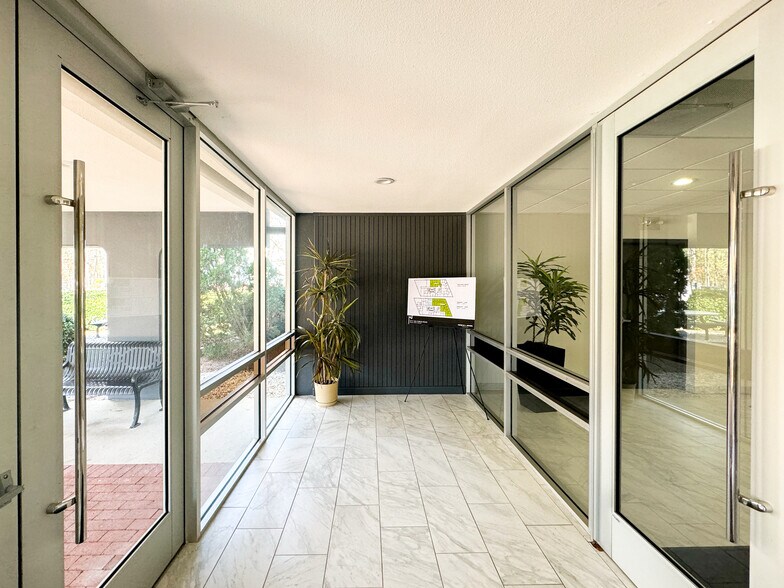 More Photos Of 5711 Six Forks Rd, Raleigh Office For Lease