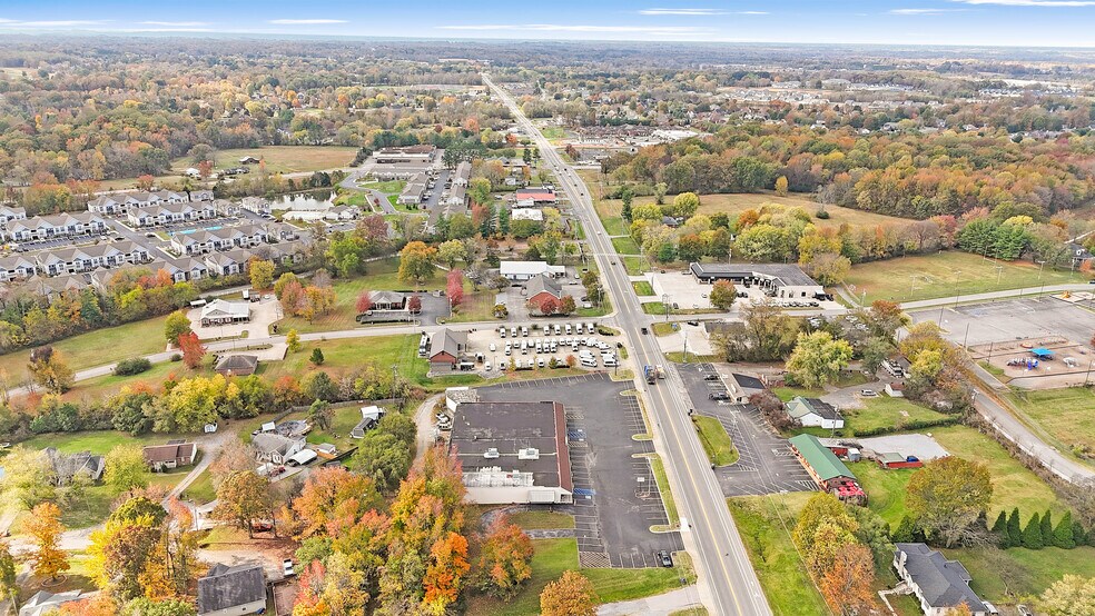 More Photos Of 3012 Highway 31 W, White House General Retail For Sale