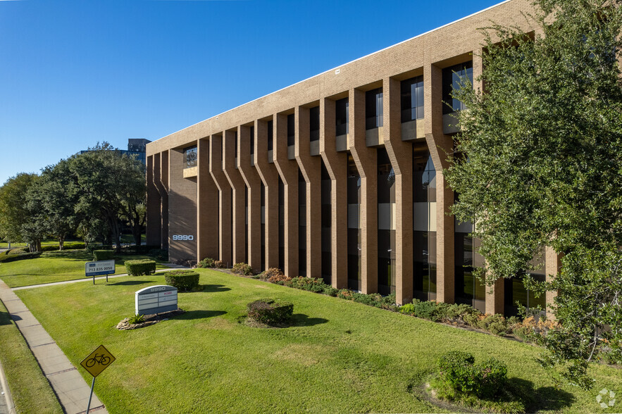 Primary Photo Of 9990 Richmond Ave, Houston Office For Lease