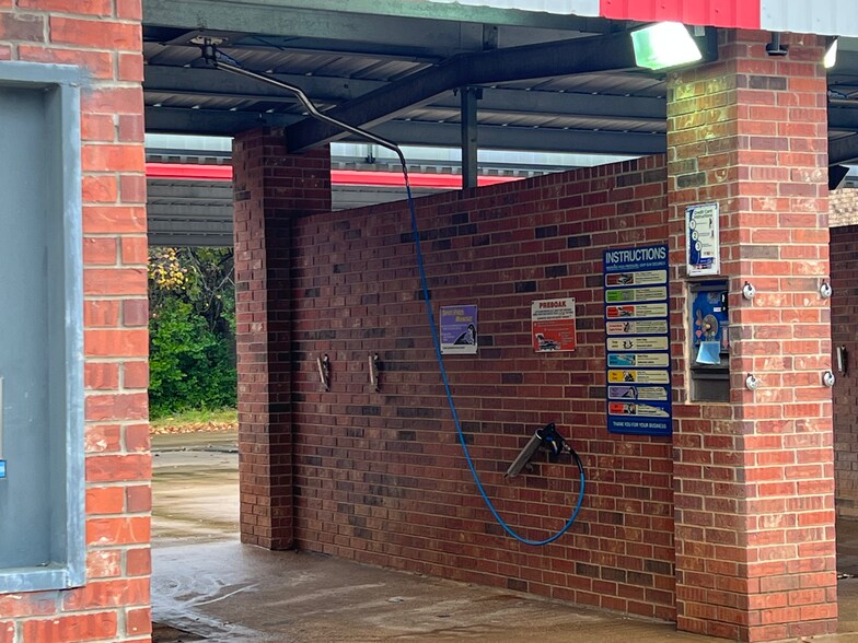 More Photos Of 508 S Palestine St, Athens Carwash For Sale