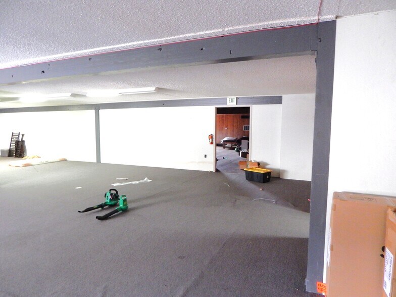 More Photos Of 635 SE Stephens St, Roseburg Freestanding For Lease