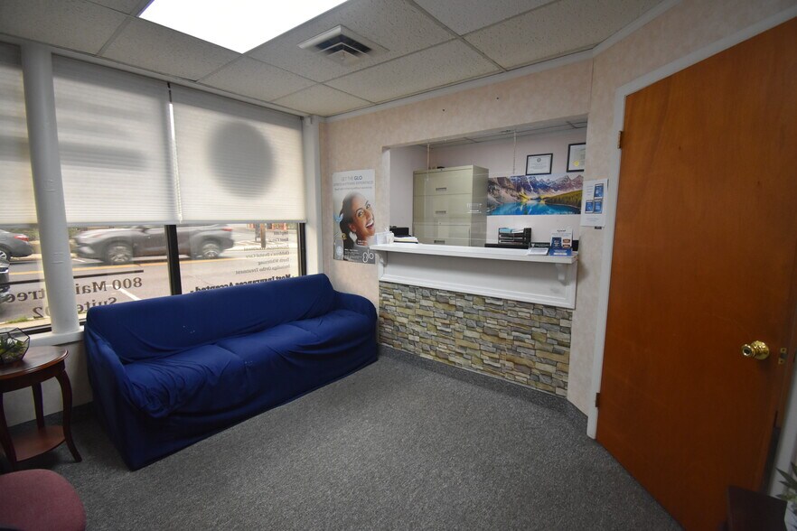 More Photos Of 800 Main St, Hellertown Office For Lease