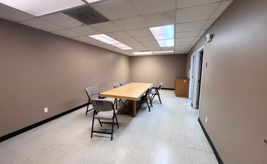 More Photos Of 200 N Bassett St, Clayton Industrial For Sale