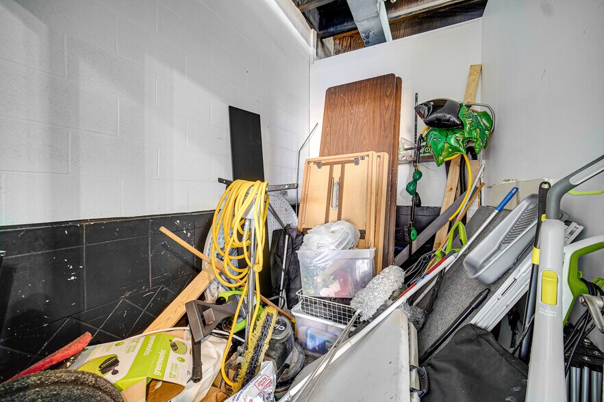 More Photos Of 5814 W Grand Ave, Chicago Warehouse For Sale