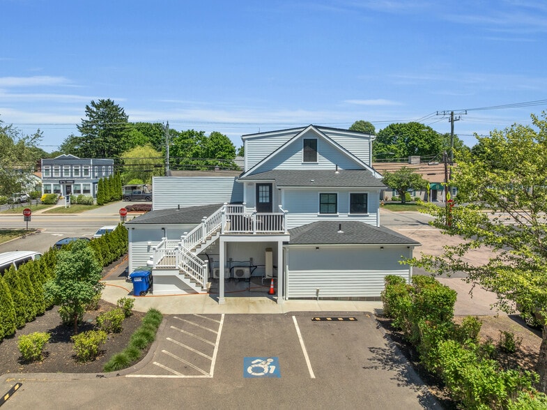 More Photos Of 44 Williams Ave, Mystic Apartments For Sale