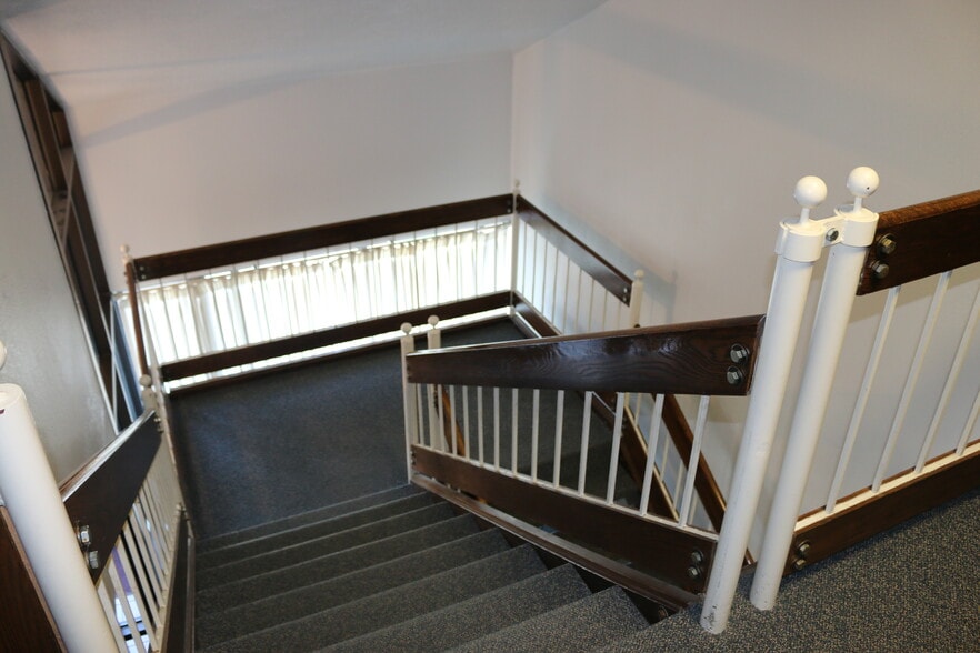 More Photos Of 155 Coventry Ln, North Salt Lake Religious Facility For Sale