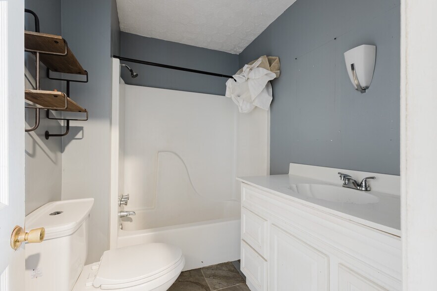 More Photos Of , Lexington Specialty For Sale
