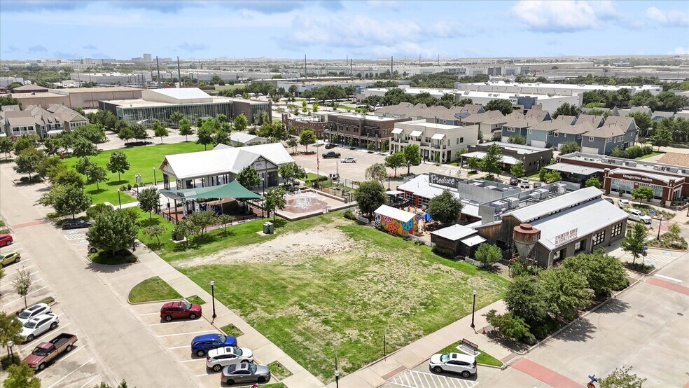 More Photos Of 767 W Main St, Coppell Storefront Retail Office For Sale