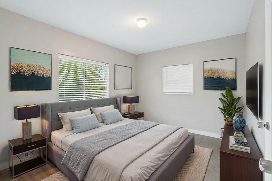 More Photos Of 435 NE 69th St, Miami Multifamily For Sale