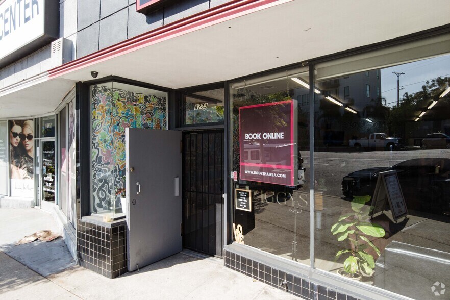 More Photos Of 8733-8735 La Tijera Blvd, Los Angeles Freestanding For Sale