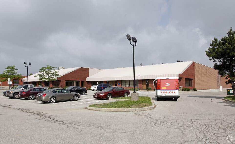 Primary Photo Of 5640 Tomken Rd, Mississauga Flex For Lease