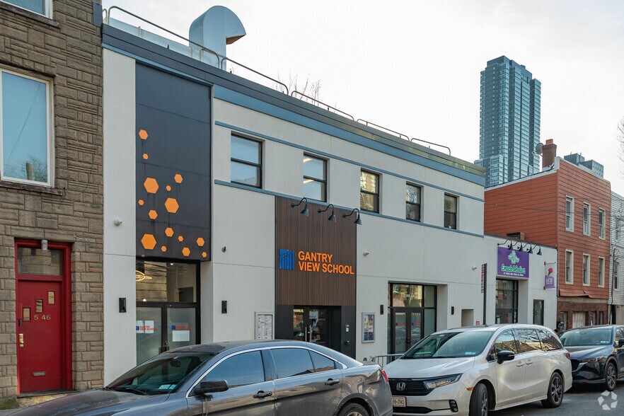 More Photos Of 5-36-40 50th Ave, Long Island City Showroom For Sale