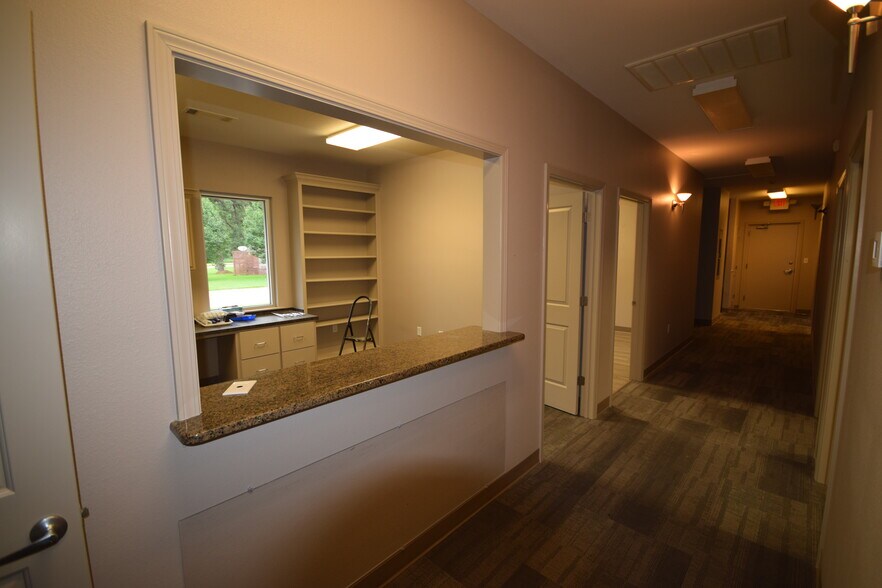 More Photos Of 3001 Twin Rivers Dr, Arkadelphia Medical For Lease
