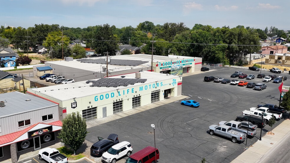 Primary Photo Of 221 11th Ave N, Nampa Auto Repair For Sale