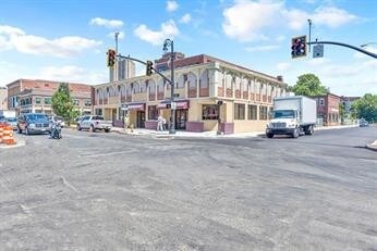 More Photos Of 1007-1021 Main St, Springfield Storefront For Sale