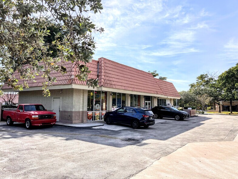 More Photos Of 7380 Wiles Rd, Coral Springs Freestanding For Sale