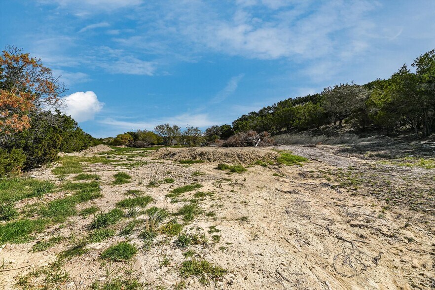 More Photos Of 21511 State Highway 71 W, Spicewood Light Manufacturing For Sale