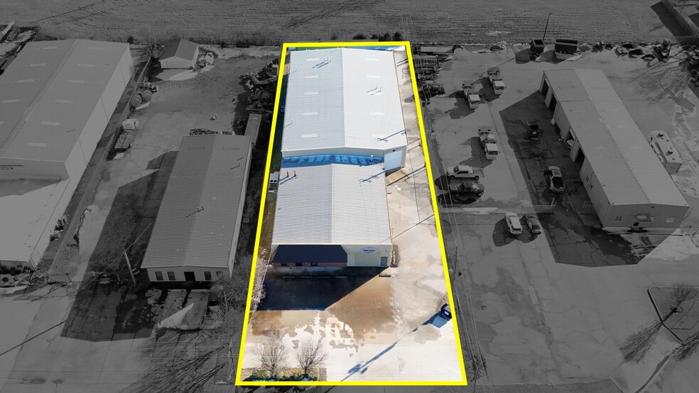 More Photos Of 6735 Whitten Pl, Memphis Service For Sale