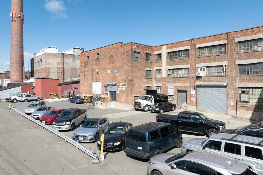 More Photos Of 35-95 8th St, Passaic Warehouse For Lease