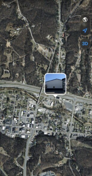 More Photos Of 201 Willow Ave, Waverly General Retail For Sale