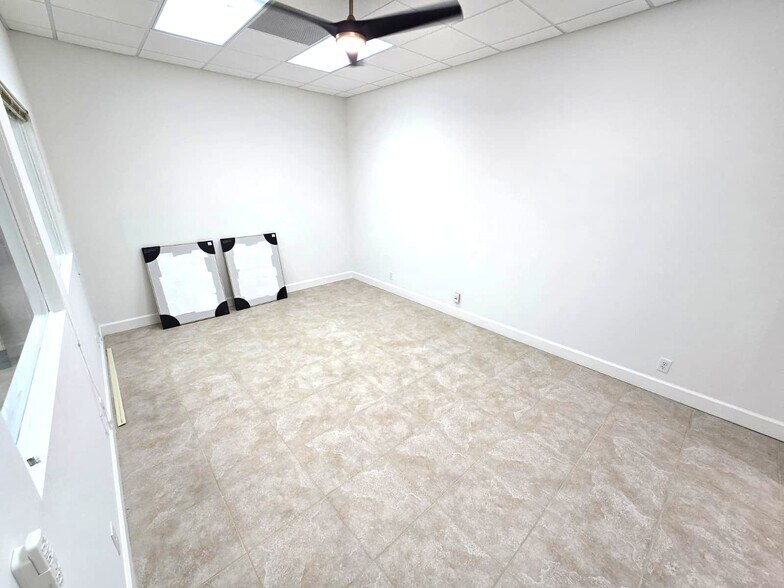 More Photos Of 11931-11971 NW 37th St, Coral Springs Warehouse For Lease