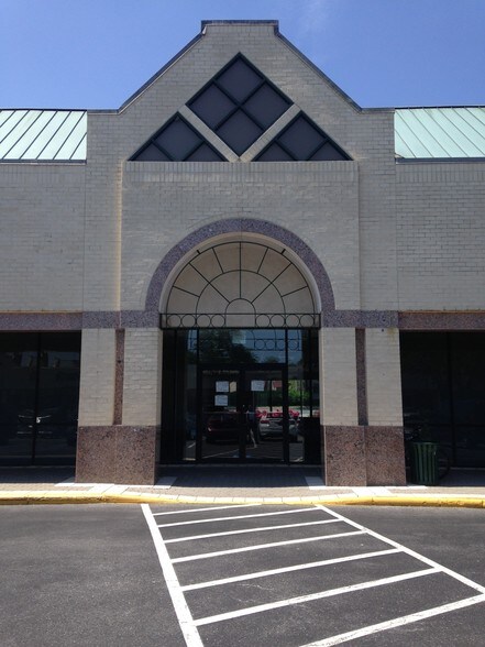 More Photos Of 161-169 Jennifer Rd, Annapolis Unknown For Lease