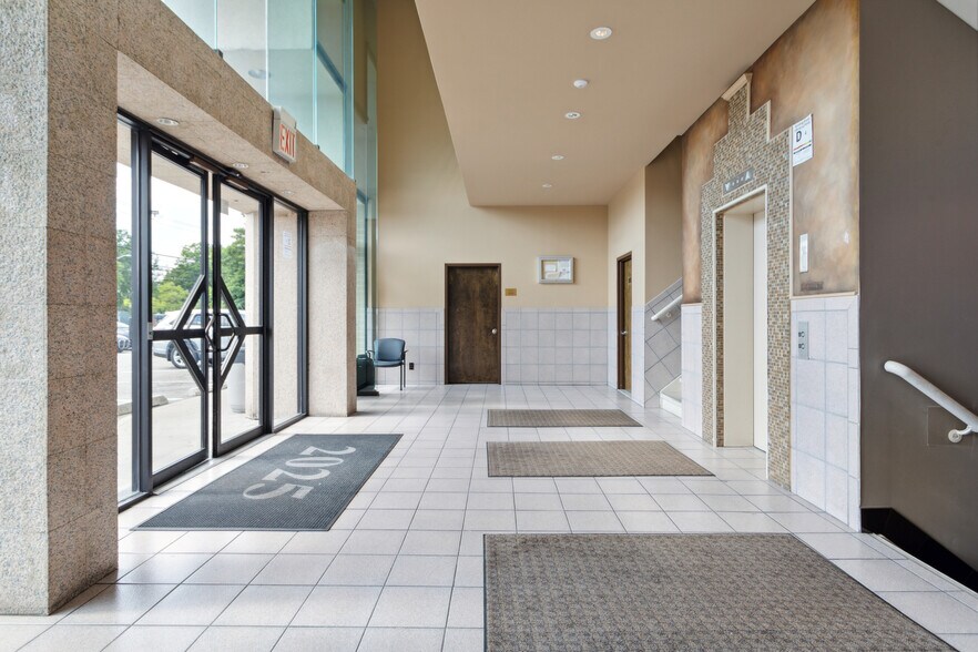 More Photos Of 2025 Richmond Ave, Staten Island Storefront Retail Office For Sale
