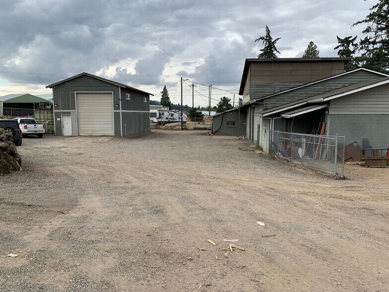 More Photos Of 21100-21190 SW Oregon St, Sherwood Warehouse For Sale