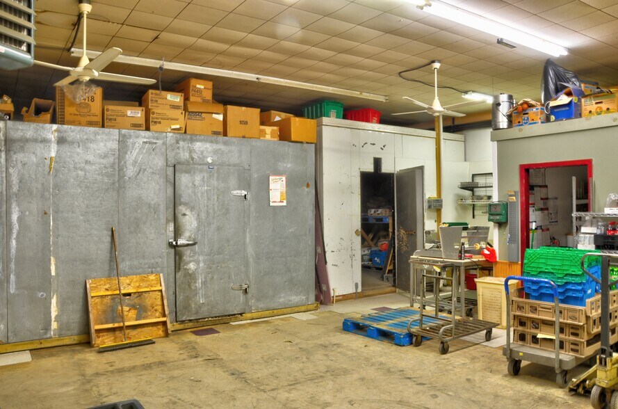 More Photos Of 810 Highway 73, Floodwood General Retail For Sale