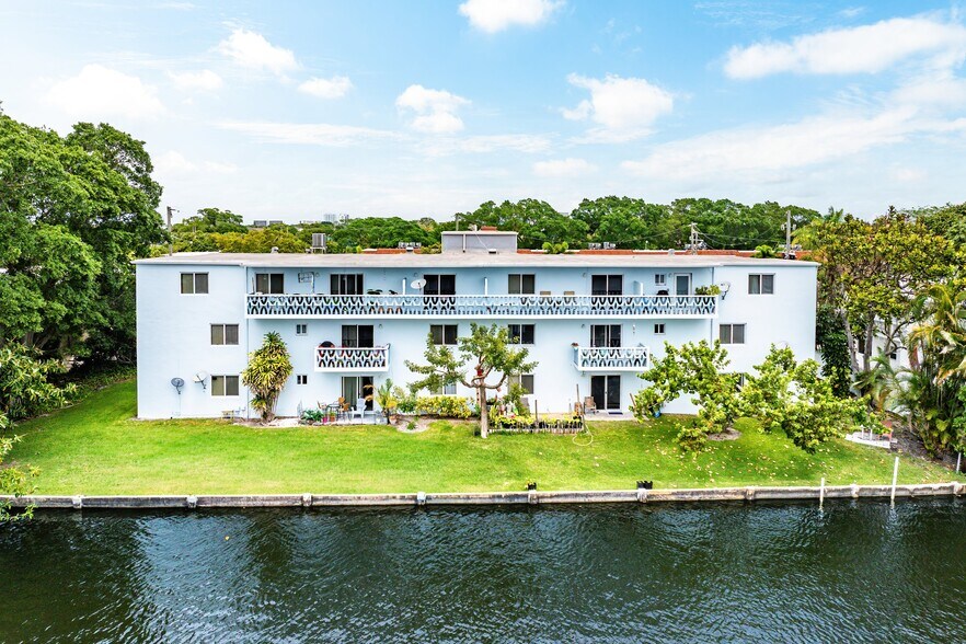 More Photos Of 628 Southwind Cir, North Palm Beach Apartments For Sale