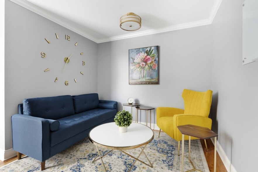 More Photos Of 7601 Wayzata Blvd, Saint Louis Park Office For Sale