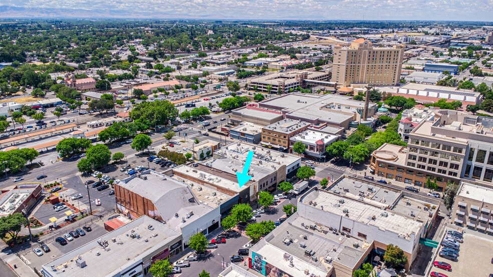 More Photos Of 939 10th St, Modesto Storefront Retail Office For Lease