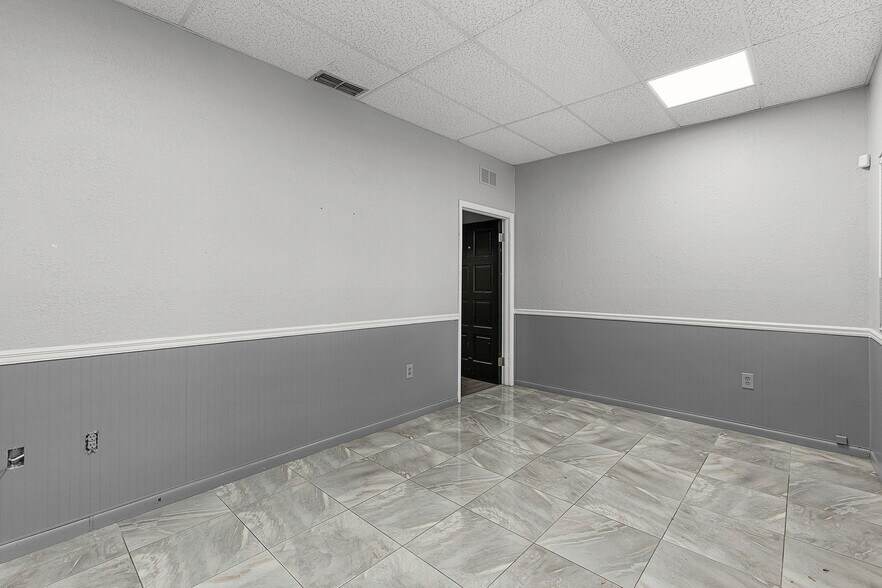 More Photos Of 220 N Palmetto Ave, Orlando Office For Lease