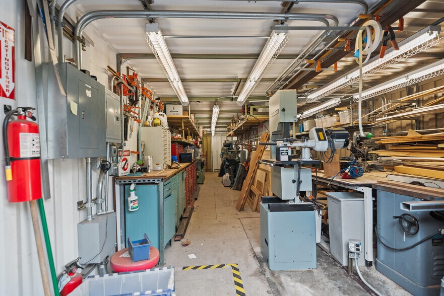 More Photos Of 961 Hamline St, San Jose Service For Sale