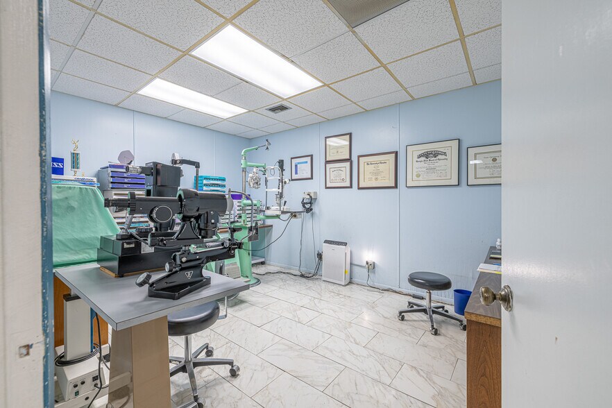 More Photos Of 3221 Fannin St, Houston Medical For Lease