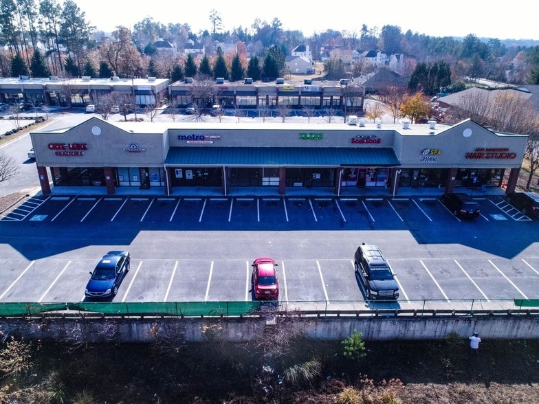 More Photos Of 1240-1254 Highway 138 SW, Riverdale Storefront For Lease