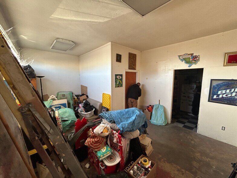 More Photos Of 14 Front St, Salinas Industrial For Sale