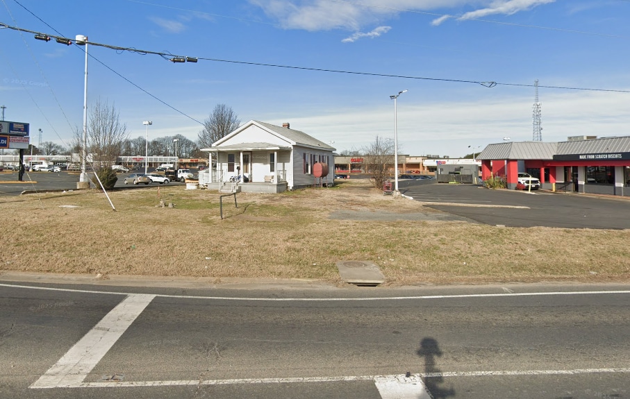 Primary Photo Of 10702 Patriot Hwy, Fredericksburg Storefront Retail Office For Sale