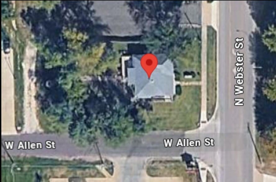 Primary Photo Of 701 N Webster St, Spring Hill Flex For Sale