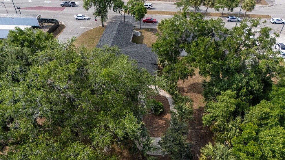 More Photos Of 6108 Arlington Rd, Jacksonville Office For Sale