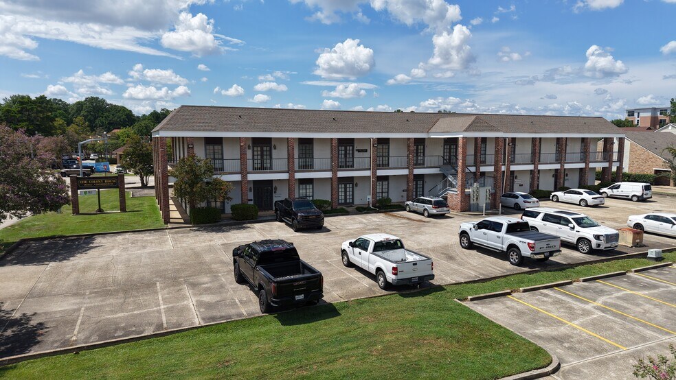 More Photos Of 7423 Picardy Ave, Baton Rouge Medical For Lease