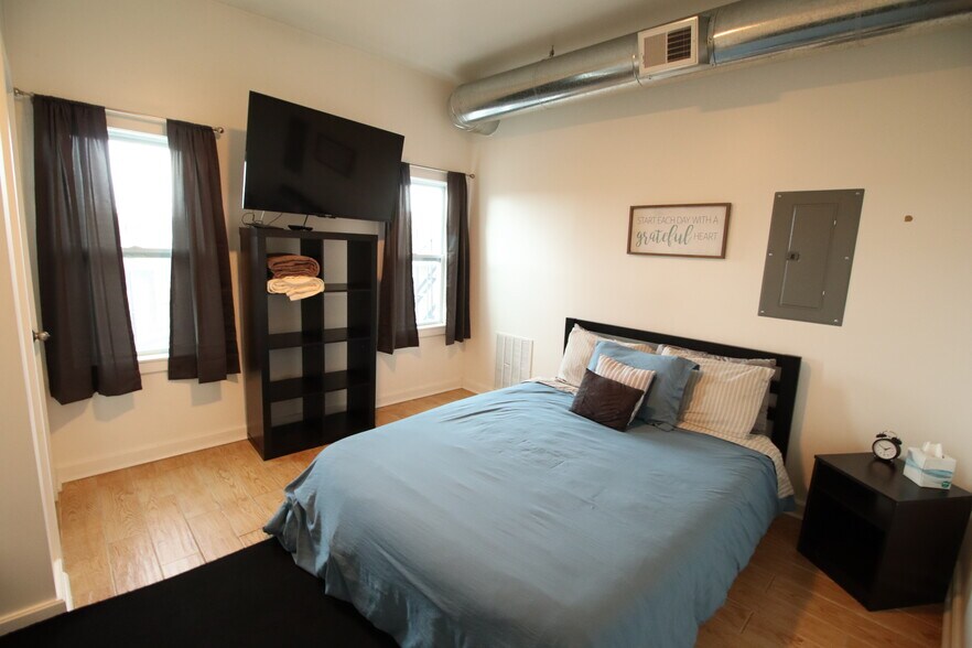 More Photos Of 238-240 South Ave, Rochester Storefront For Sale