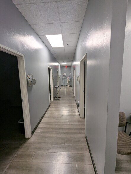 More Photos Of 3015 Calloway Dr, Bakersfield Storefront Retail Office For Sale