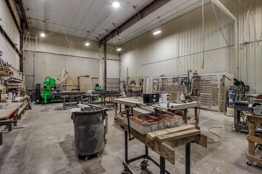 More Photos Of 653 Tower Dr, Cadott Manufacturing For Sale