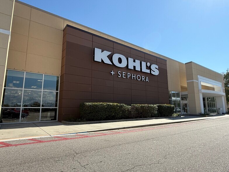 More Photos Of NW Corner I-10 and I-110, Diberville Unknown For Sale